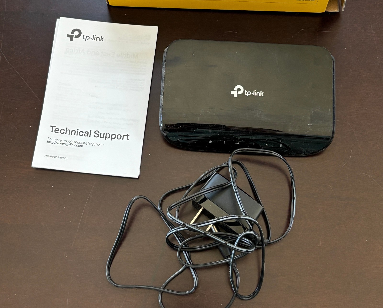 TP-Link TL-SG1005D 5-Port Gigabit Desktop Switch