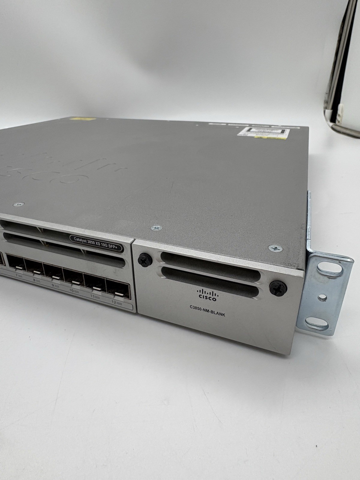 Cisco Catalyst C3850-12XS-S 12 Port 10GB SFP+ Fiber Switch Factory Reset (NO OS)