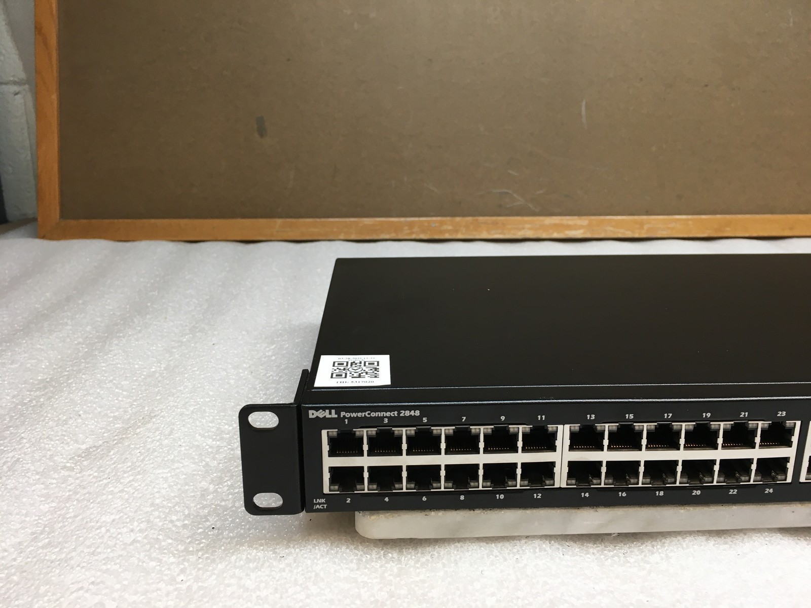 Dell PowerConnect 2848 48-Port Gigabit Managed Ethernet Switch with Rack Ears