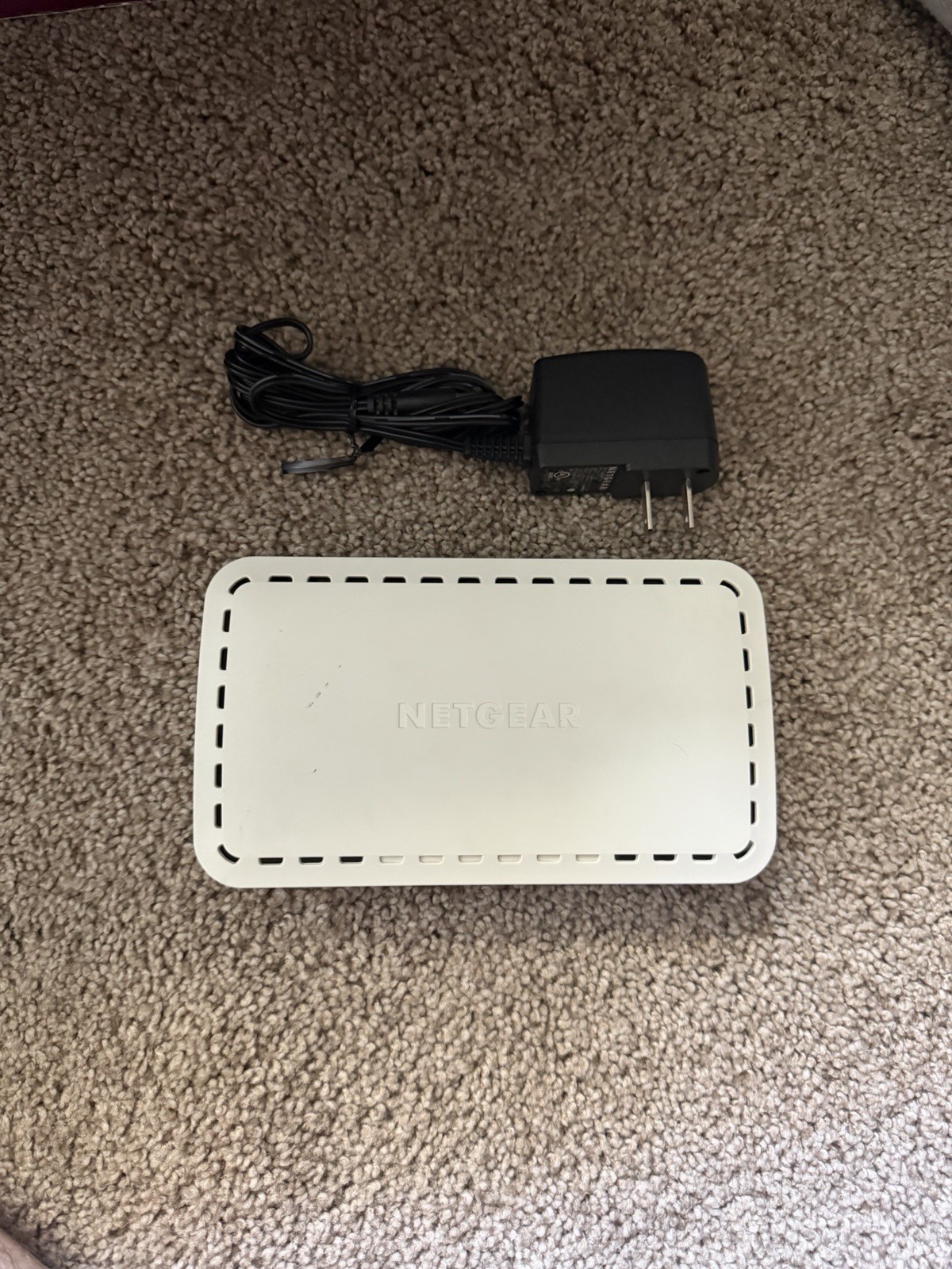 NETGEAR 8-Port Gigabit Ethernet Switch