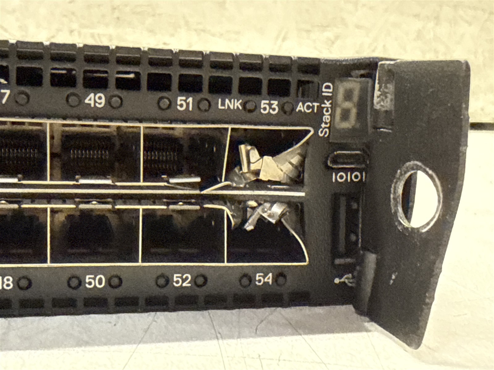 DELL EMC S4148F-ON 54-PORT POWER SWITCH W/ 2x PSU AS-IS/FOR REPAIR