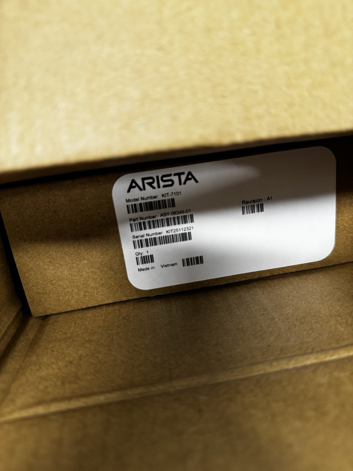 Arista DCS-7050SX3-48C8C-F 48x10GbE + 8x100GbE Switch | NEW Factory-Sealed