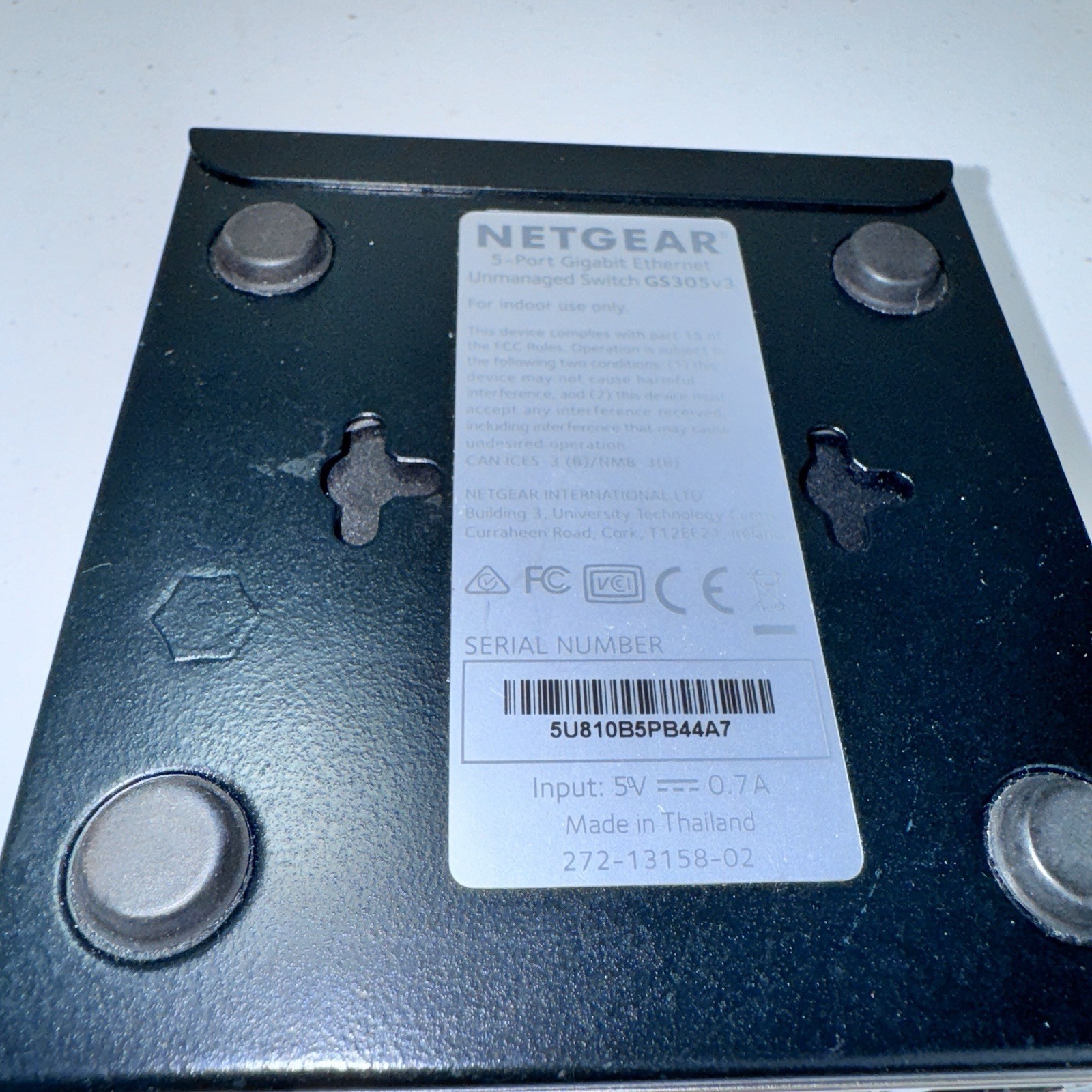 NETGEAR Ethernet Splitter 5-Port Gigabit Unmanaged Home Network Switch (GS305)