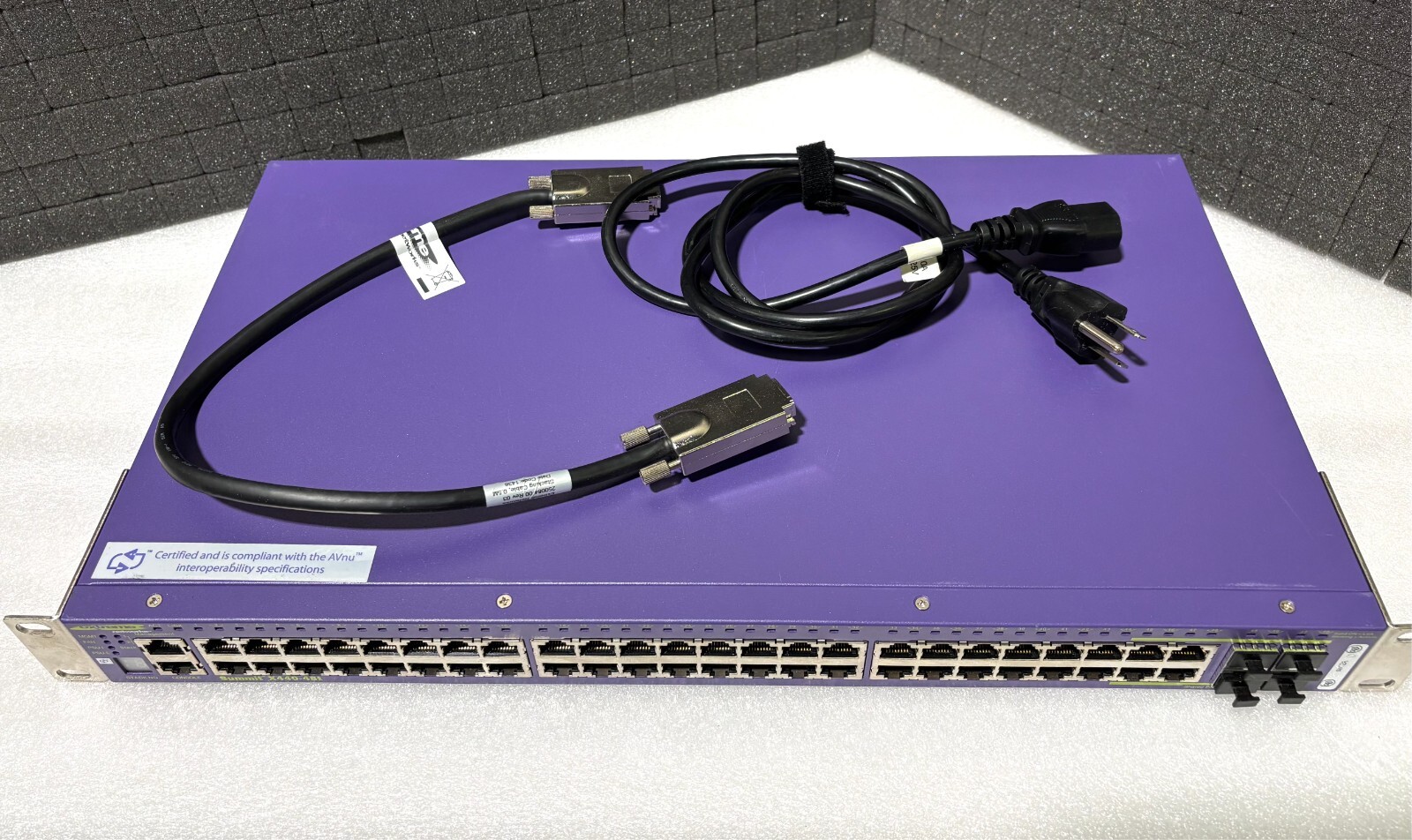 Extreme Networks Summit X440-48p 48 Port Gigabit Ethernet Switch W/Cables
