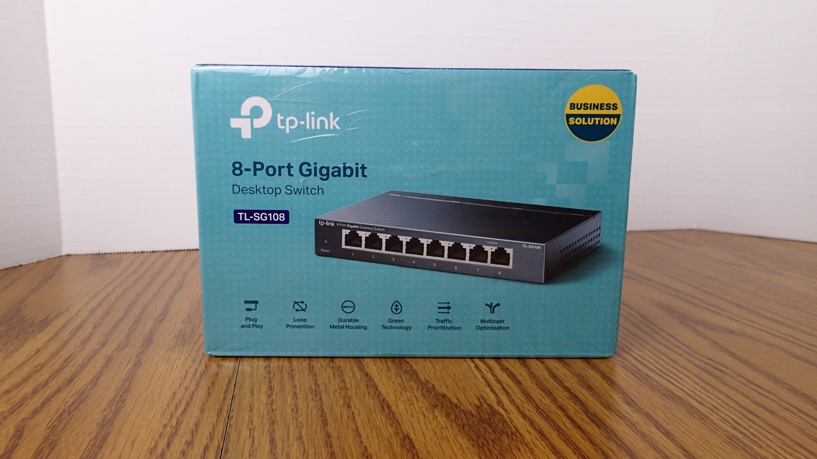 NEW TP-LINK TL-SG108 8-Port Switch 10/100/1000Mbps Switch