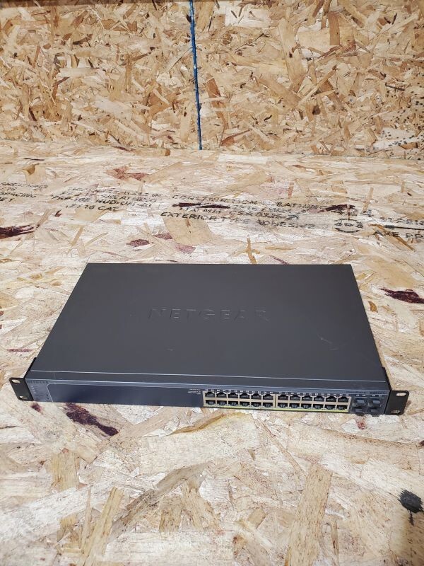 Prosafe 24-Port & 4 SFP Port NETGEAR GS728TP-200NAS Smart Managed Pro PoE Switch