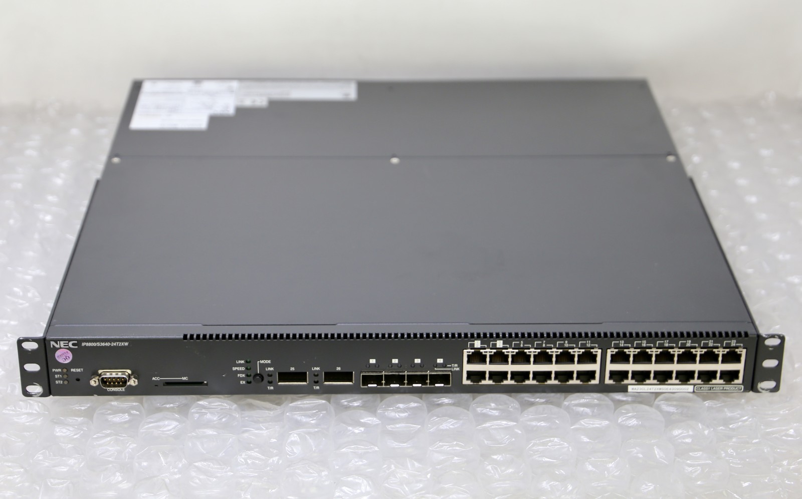 NEC IP8800/S3640-24T2XW – 24-Port GbE / 4-Port SFP / 2 Port XFP B02011-W0070