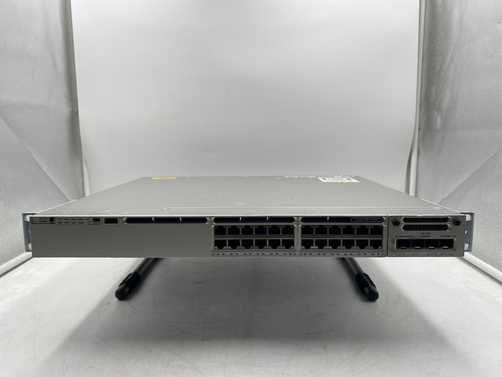 Cisco Catalyst 3850 24 PoE+ GigabitSwitch WS-C3850-24P-S w/ 2x PS,C3850-NM-2-10G