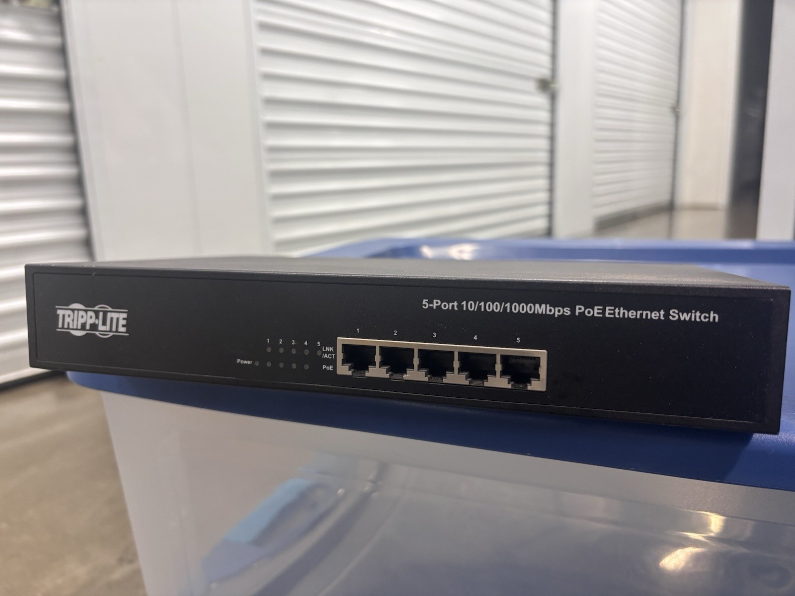 TRIPP-LITE (NG5POE) 5-Port 10/100/1000mbps