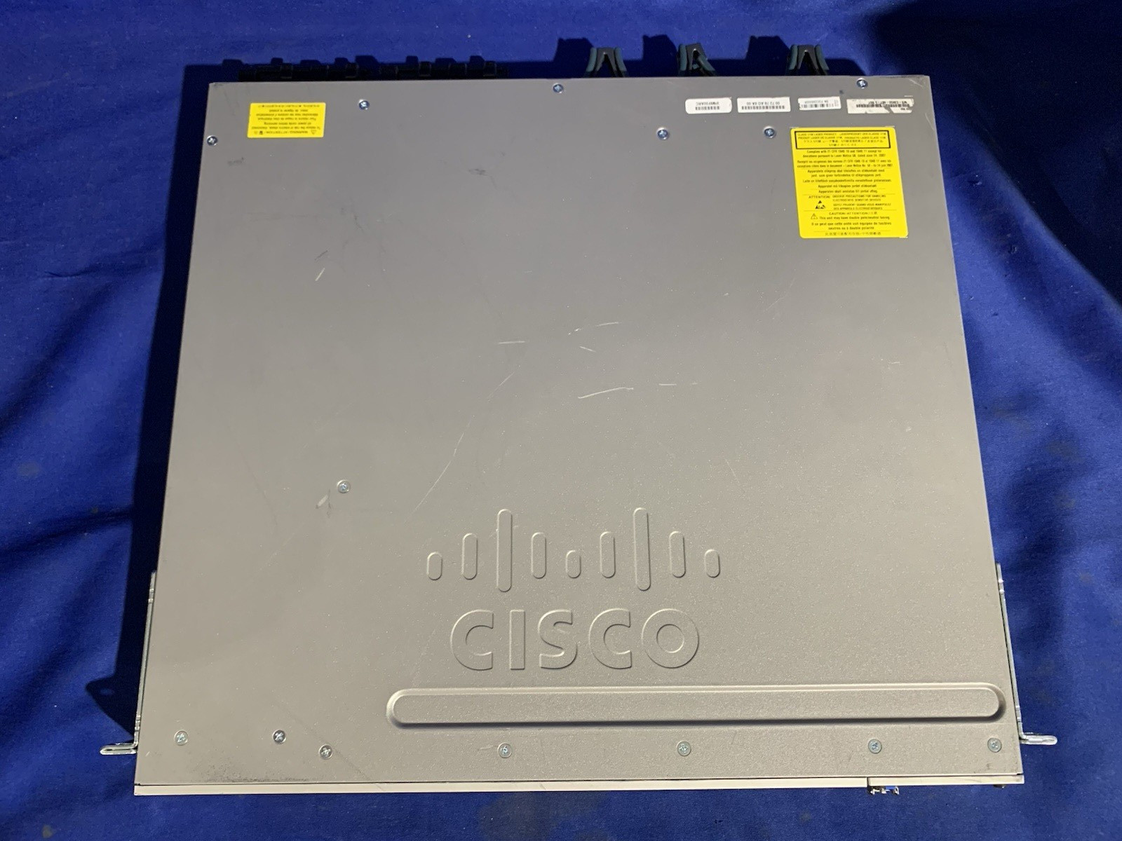 Cisco Catalyst WS-C3850-48P 48-Port PoE+ Switch C3850-NM-4-10G Network Module -2