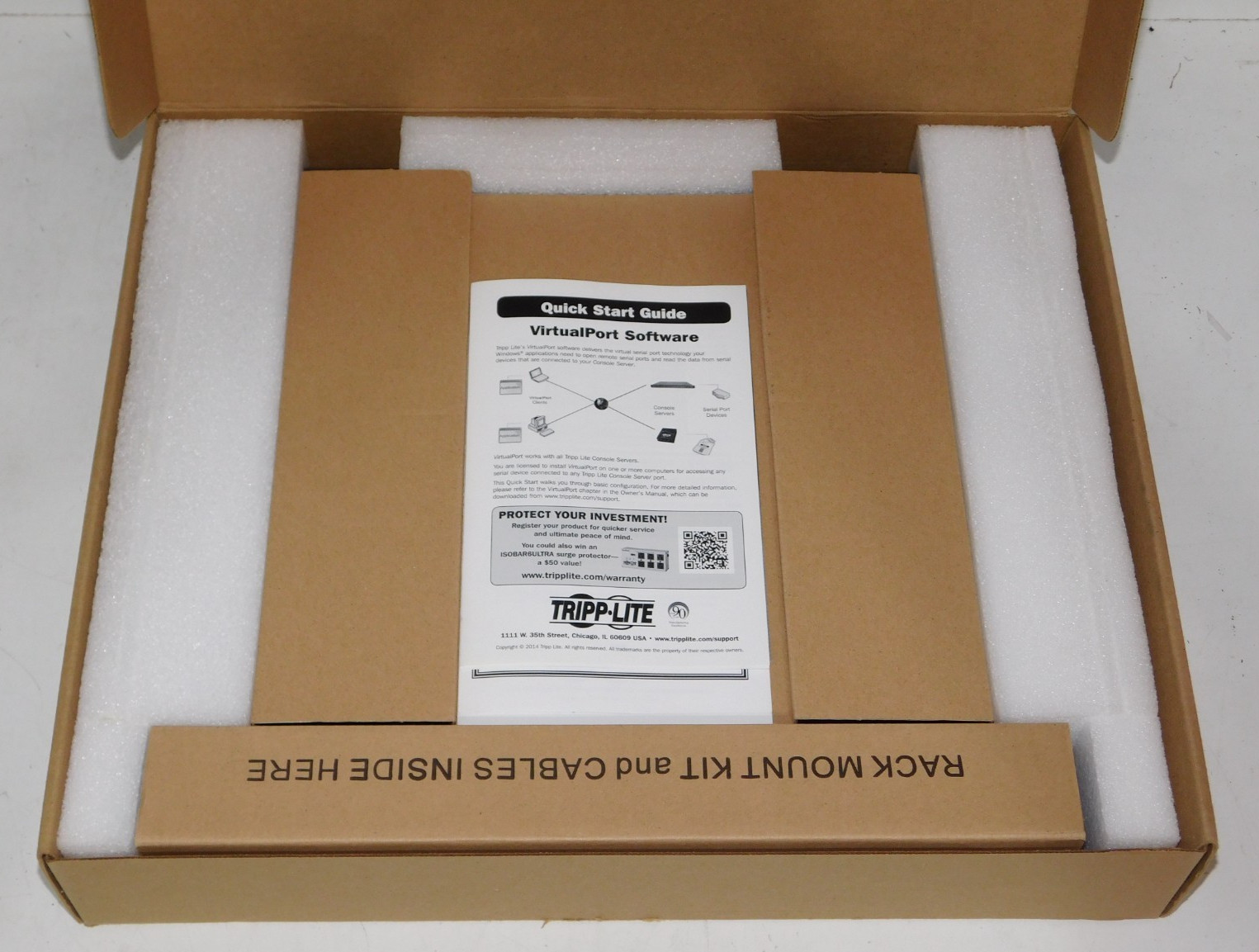 New Tripp Lite B096-032 Console Server Management Switch 32 Port Serial Unit USA