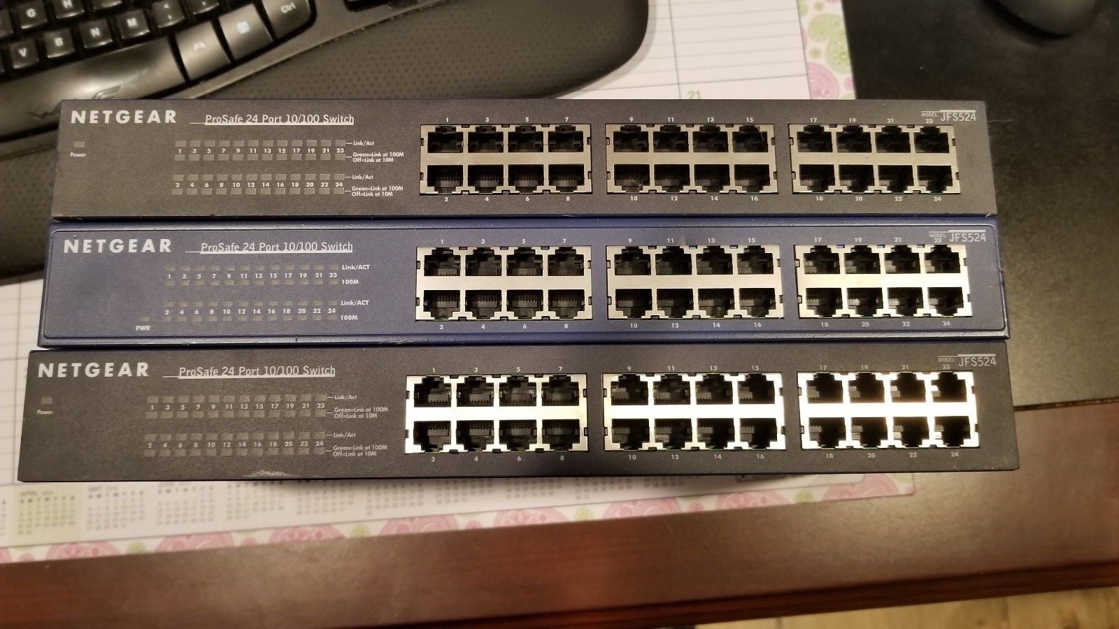 NETGEAR ProSafe JFS524 – switch – 24 ports