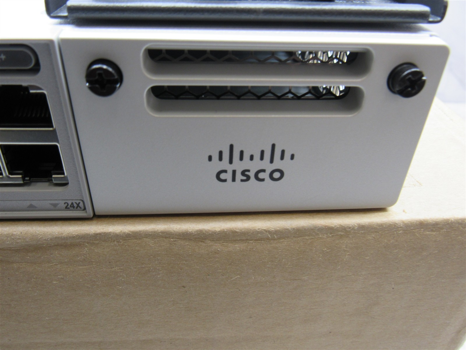 NEW Cisco C9300-24P-M 24-Port Gigabit Managed PoE+ Switch w/ PWR-C1-715WAC-P