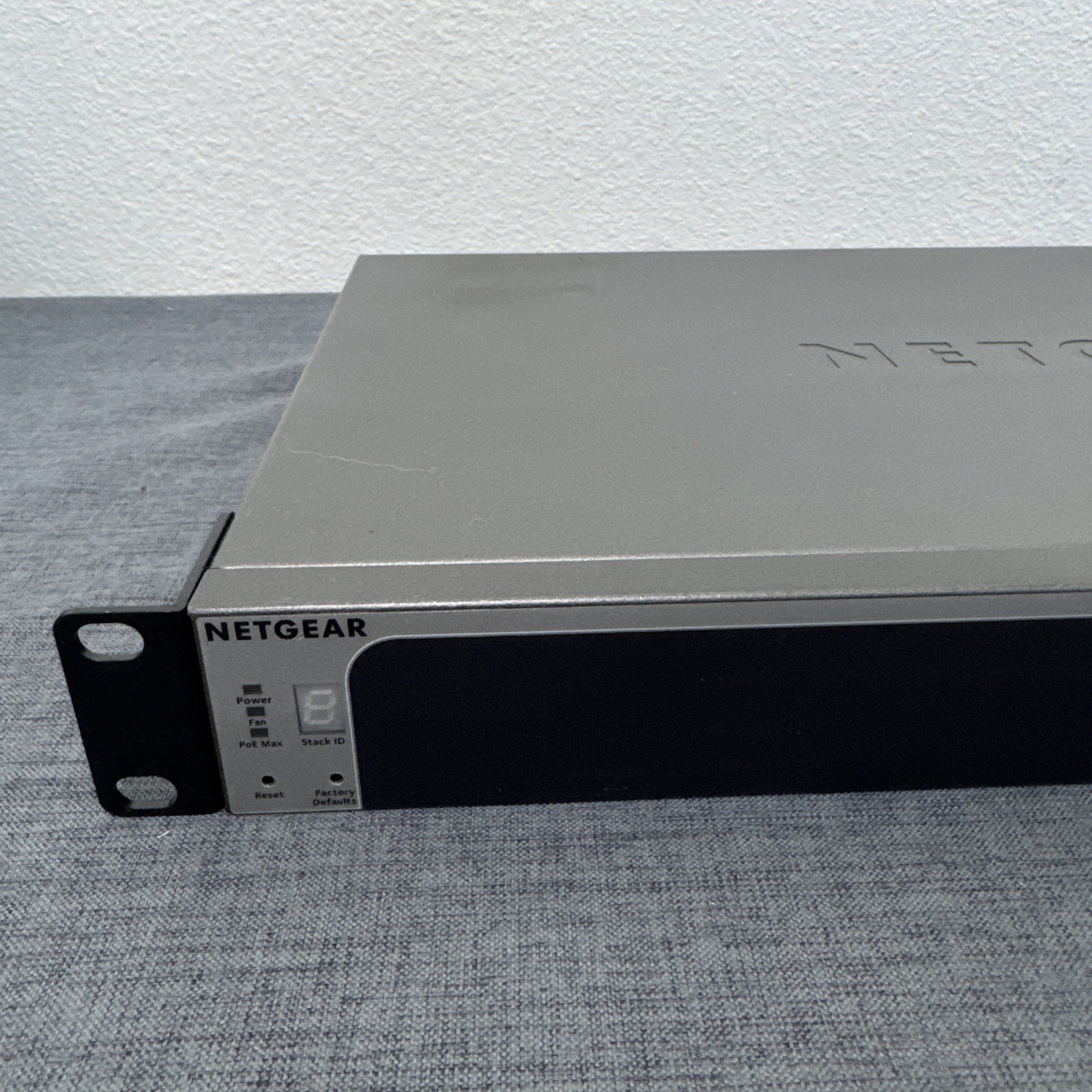 Netgear ProSafe GS728TP 24 Port PoE Gigabit Smart Switch