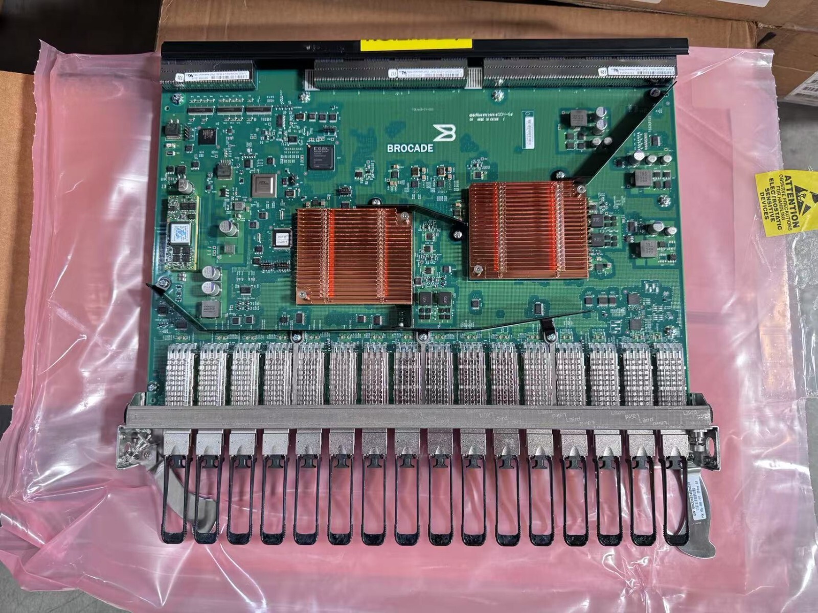 Brocade Fibre Channel Blade 64 Port 16g 60-1002964-09 DCX 8510 FC16-64