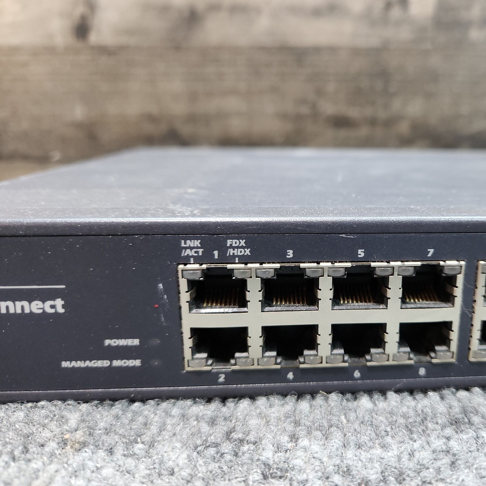 Dell PowerConnect 2724 Managed Switch 24-Port Network Hook up