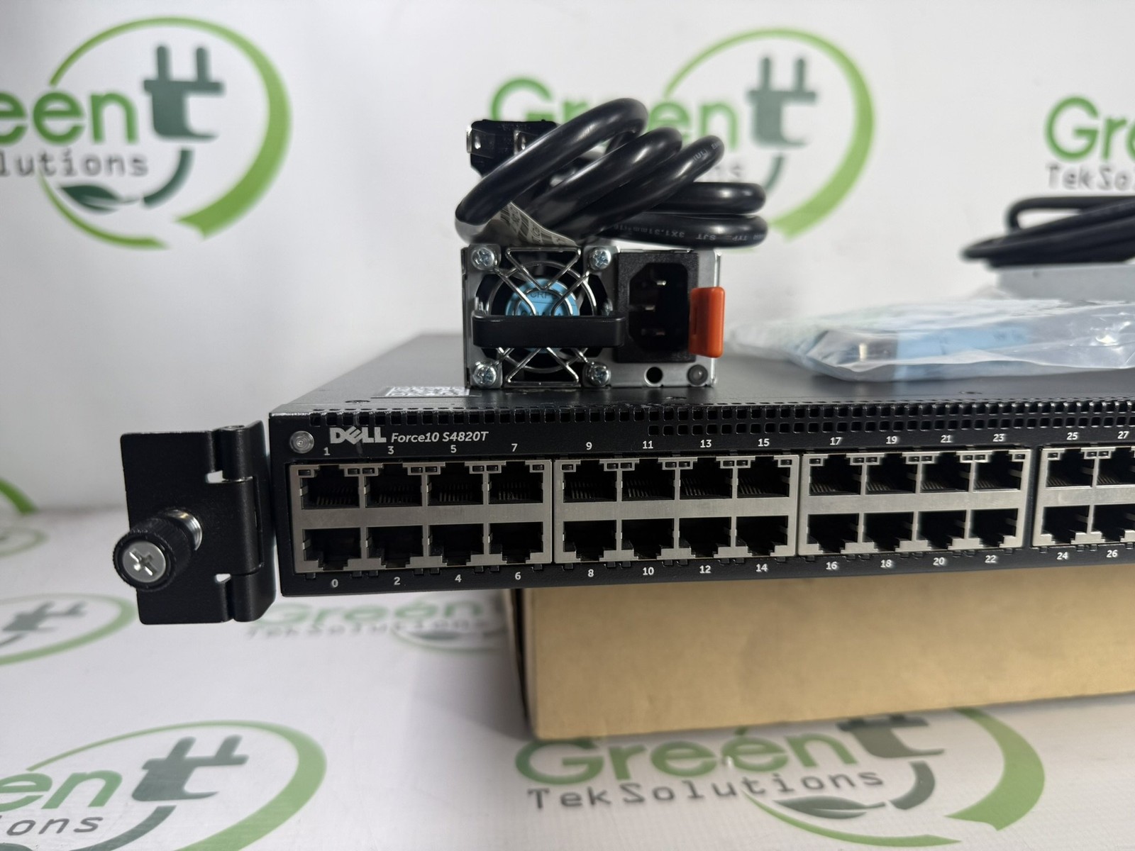 Dell Force10 S4820T 48-Port 10GbE RJ45 4x QSFP+ Managed Network Switch