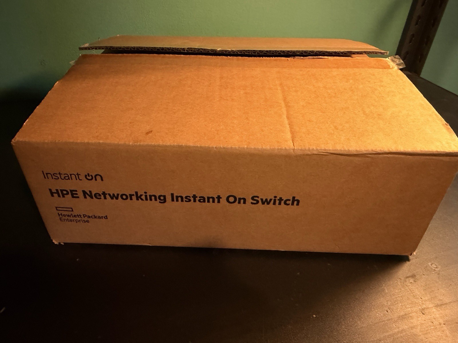 HPE Aruba JL680A Instant On 1930 8-Port GE Smart Switch 8G 2SFP , Unused