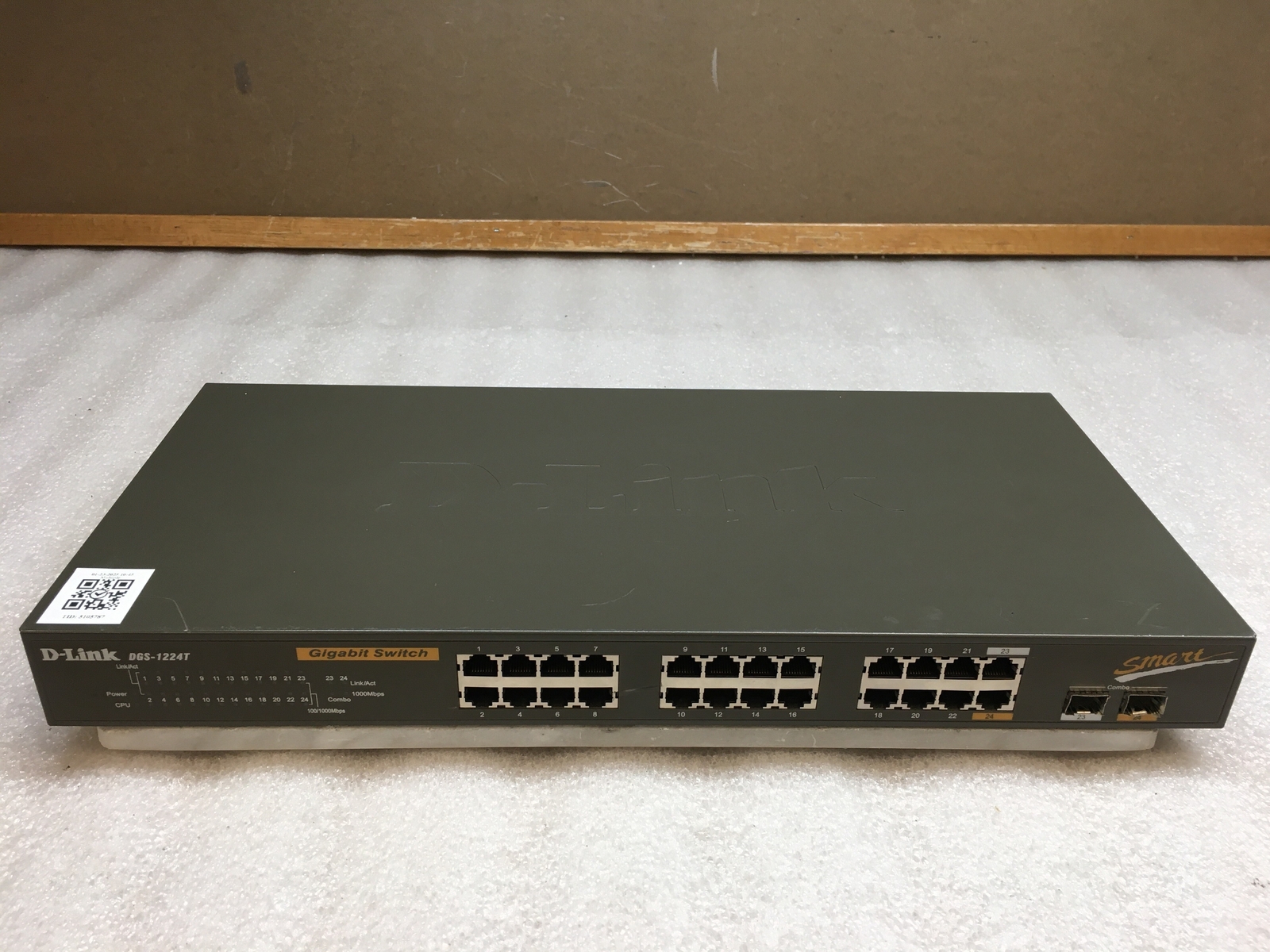 D-Link DGS-1224T BDGS1224T.C1 Smart Gigabit Unmanaged Ethernet Switch