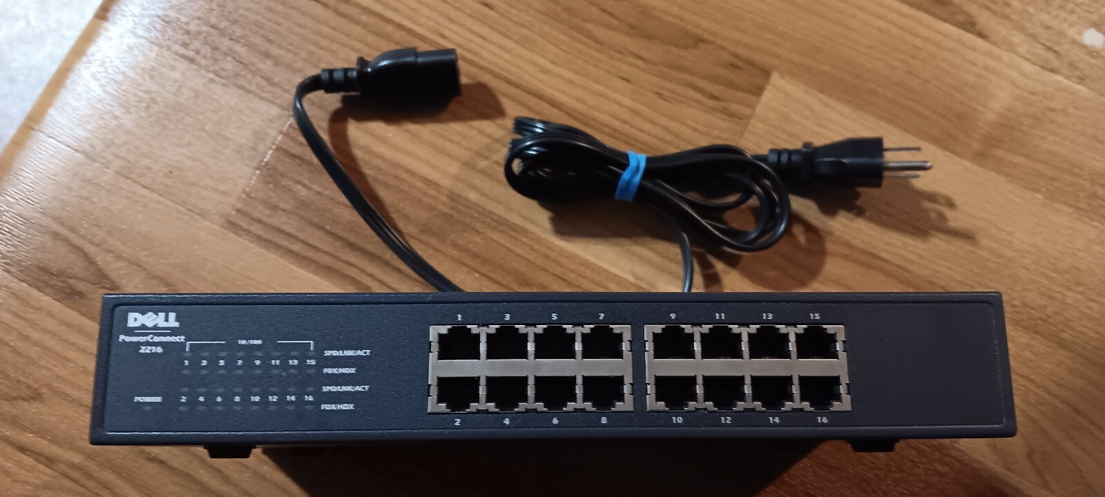 Dell Powerconnect 2216 Switch