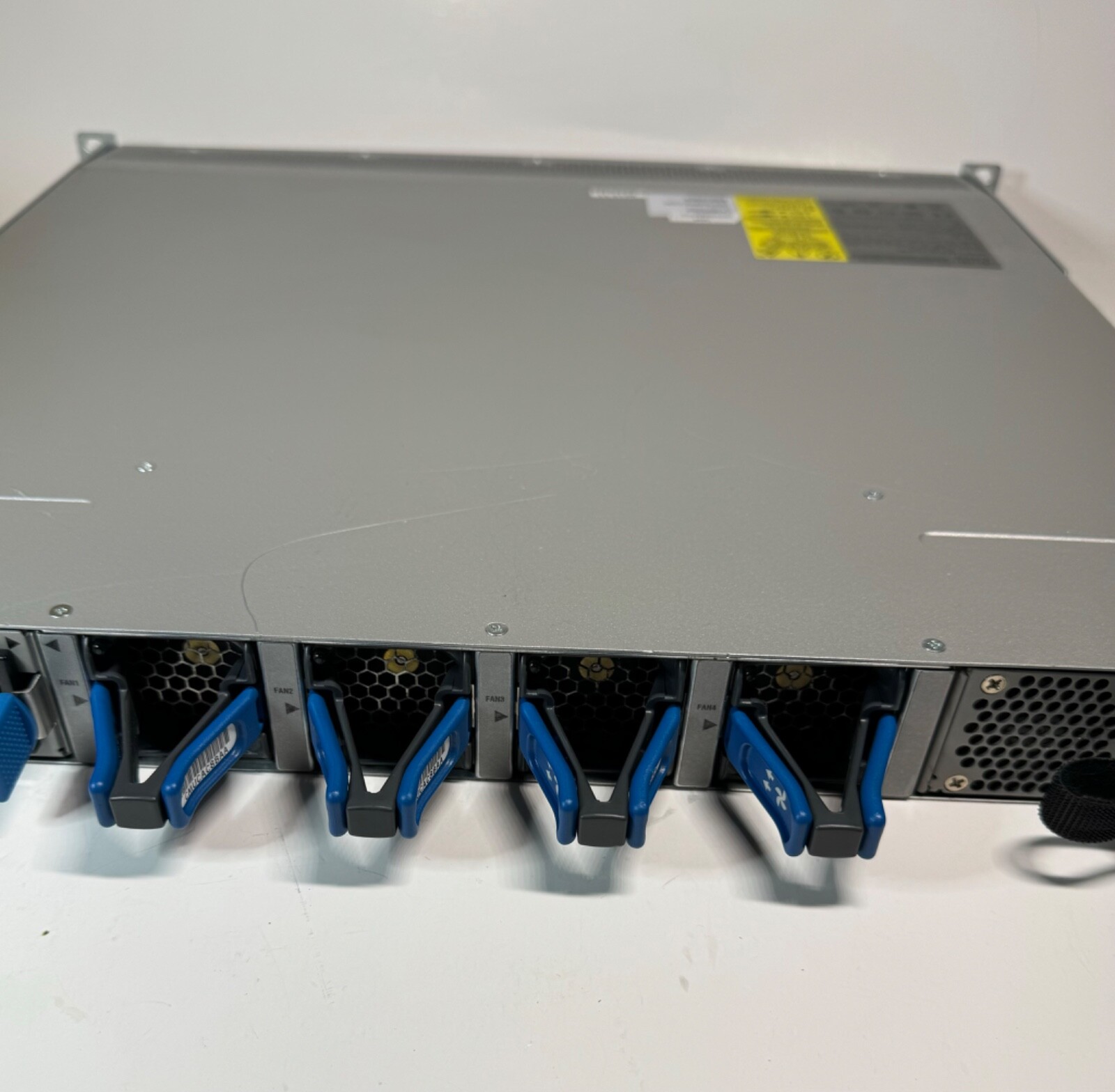 Cisco Nexus 3548P-10G N3K-C3548P-10G V02 48-Port SFP+ Switch w/ Dual Power