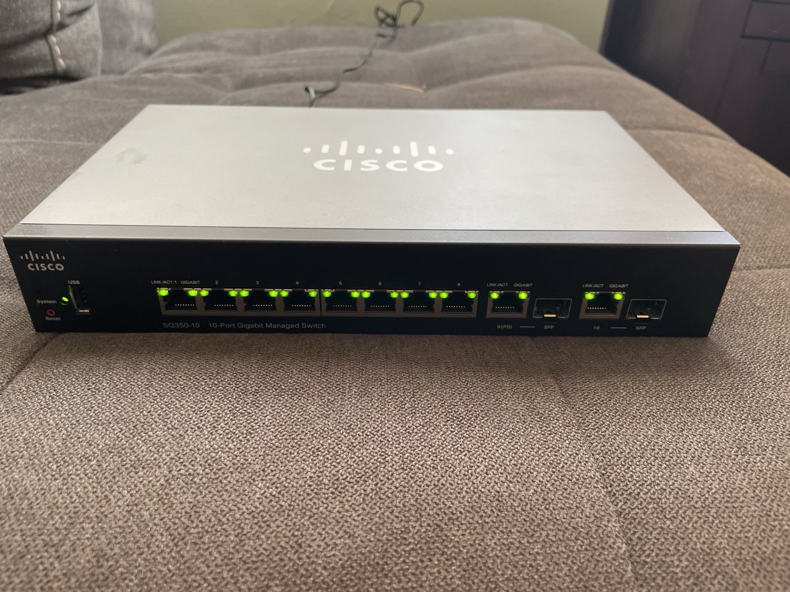Cisco Systems SG350-10P 10-Port Gigabit Managed Switch