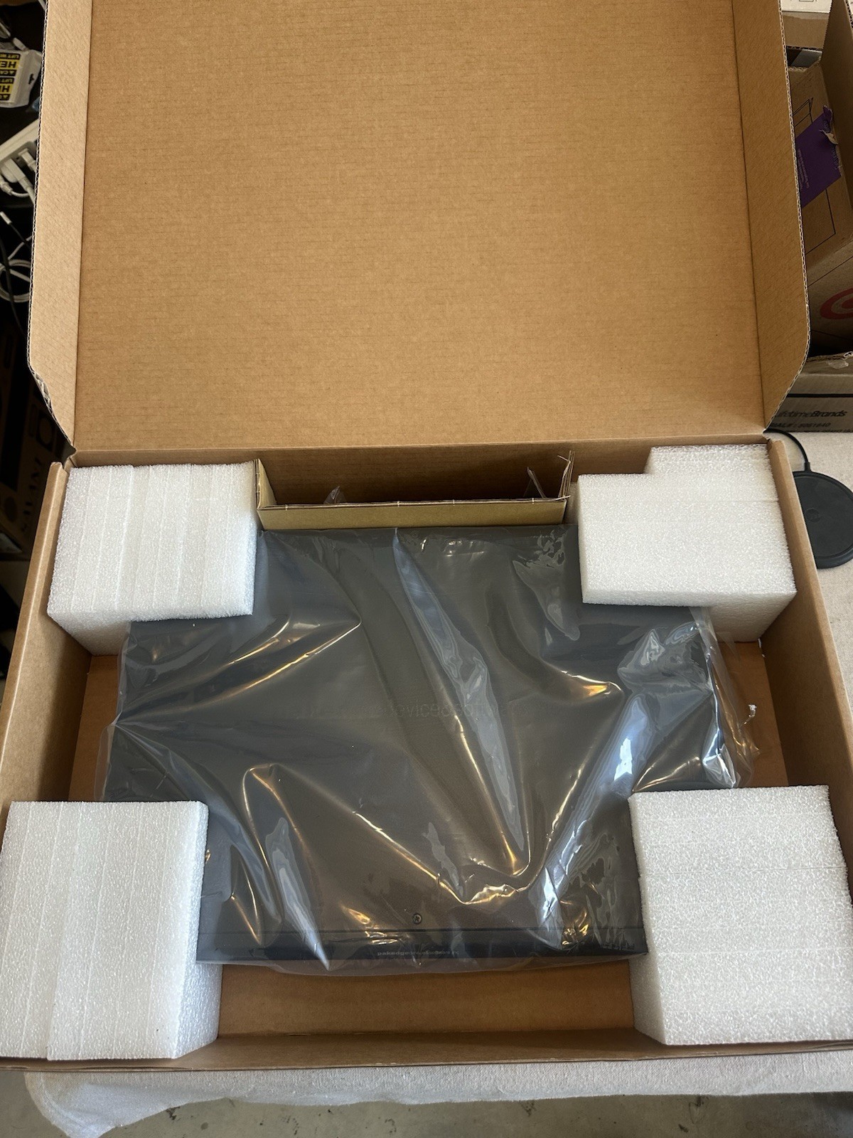 Pakedge Device & Sofware Inc. SX-24P16 24-Port Managed PoE Switch