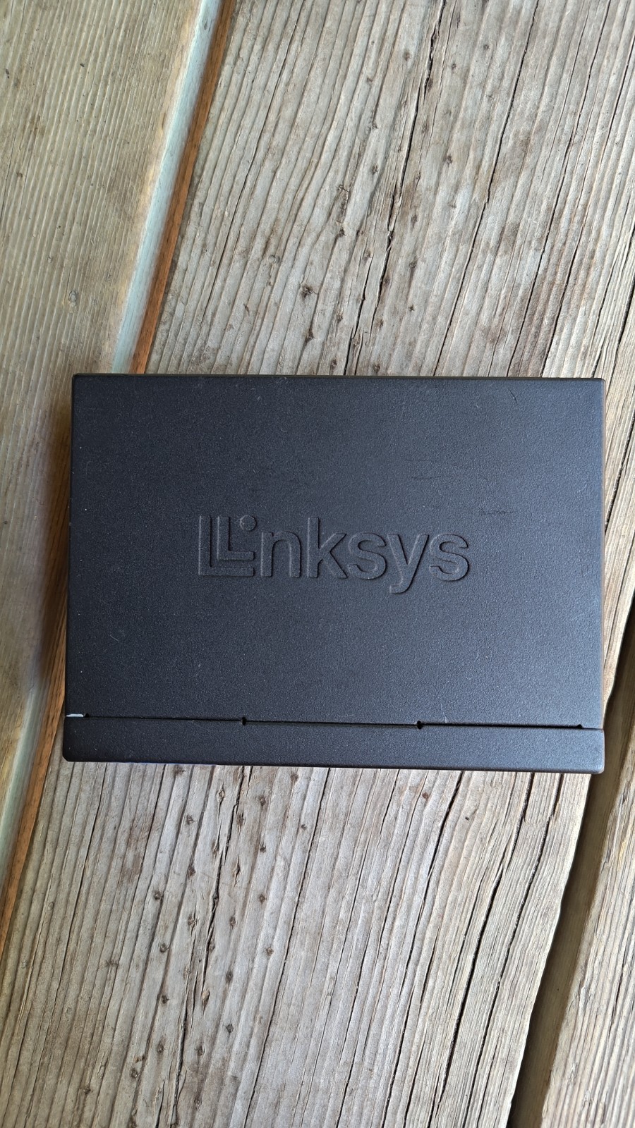 Linksys SE3005 V2 5-port Gigabit Ethernet Switch 12V-0.5A