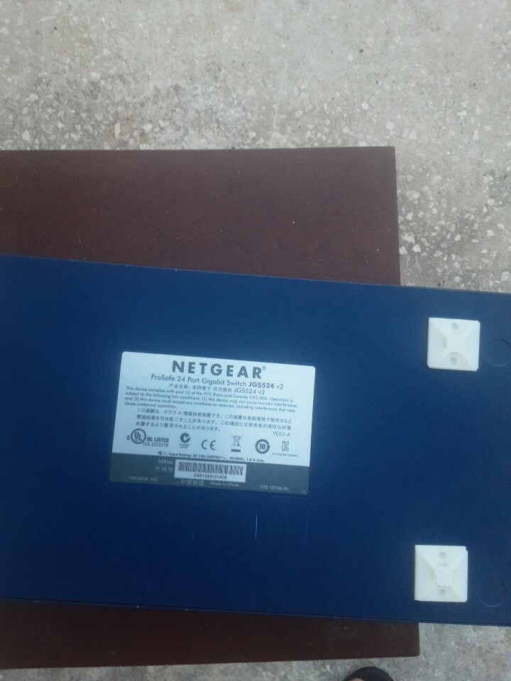NetGear ProSafe 24-Port Gigabit Ethernet Switch JGS524