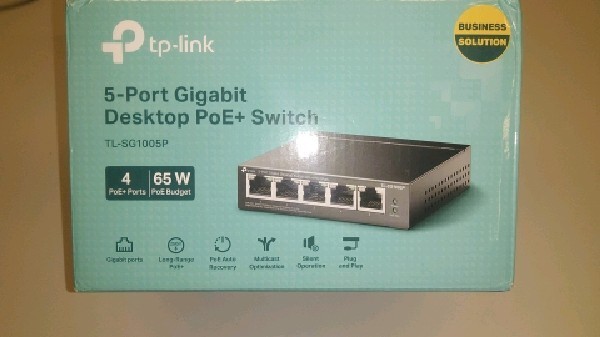 TP-Link TL-SG1005P 5-Port Gigabit Desktop Switch 65W Fanless with PoE+ Ports