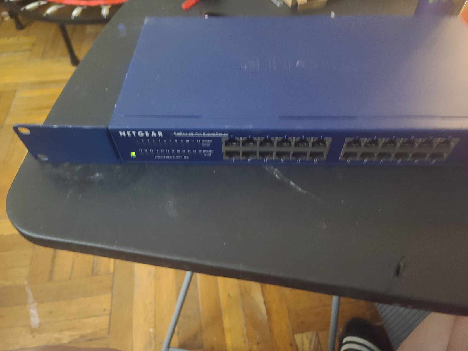 NETGEAR ProSafe JFS524 Unmanaged Switch 24-Port Fast Ethernet 10/100Mbps