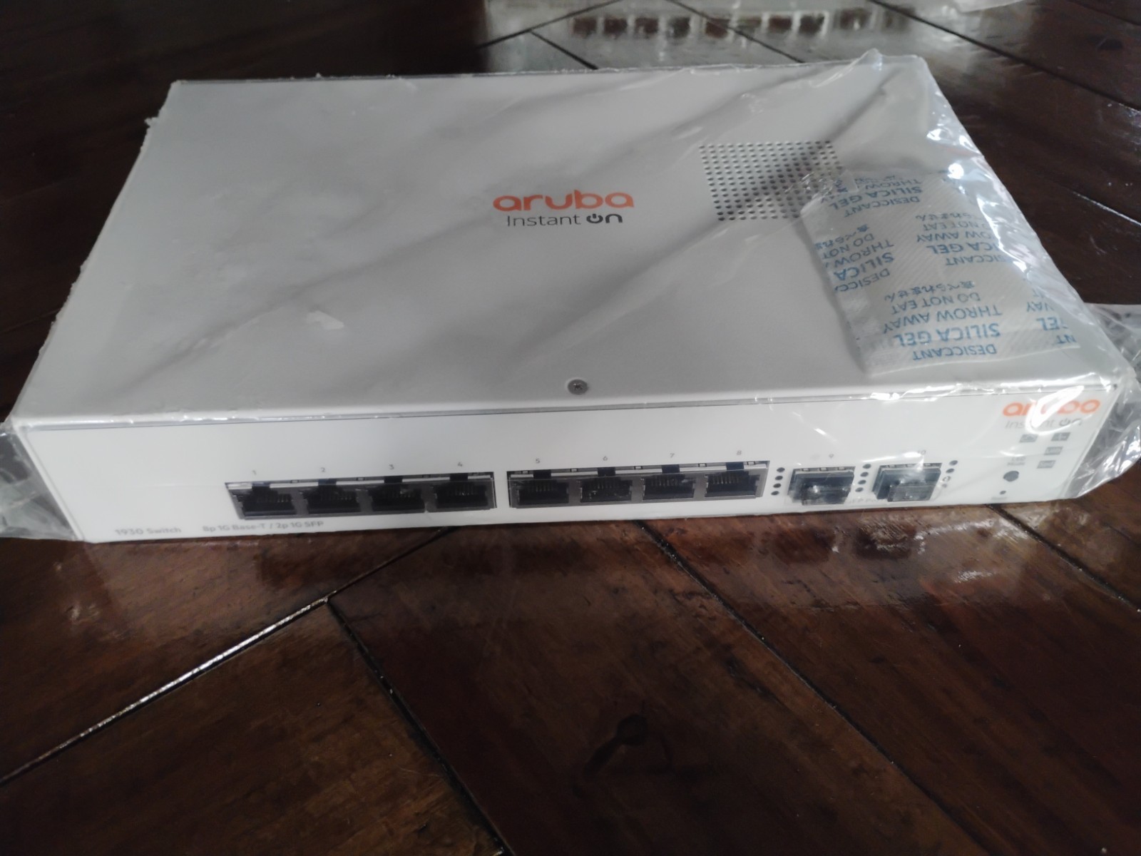 HPE Aruba Instant On 1930 8-Port Gigabit Smart-Managed Switch – JL680A Neu