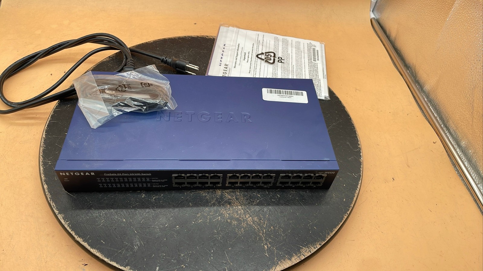 Netgear JFS524 ProSafe 24-Port 10/100 Ethernet Network Switch w/ Accessories