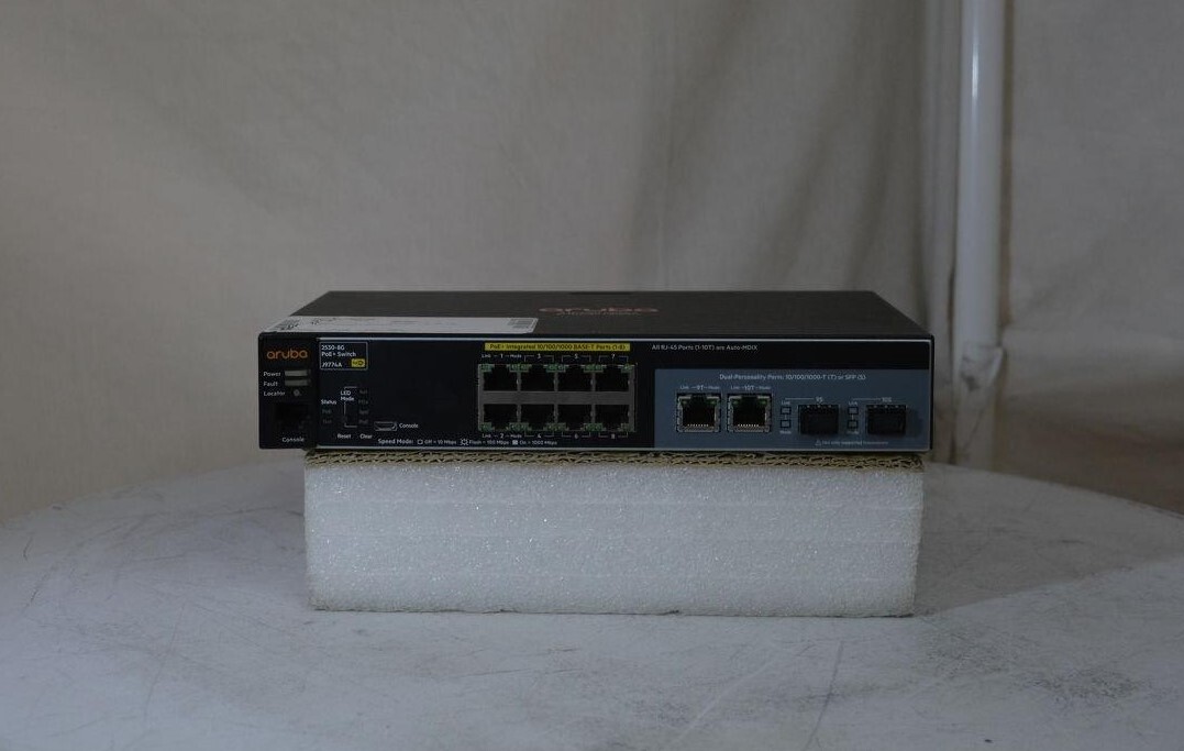 ARUBA 2530-8g J9774A Ethernet Switch PoE+ SEE NOTES