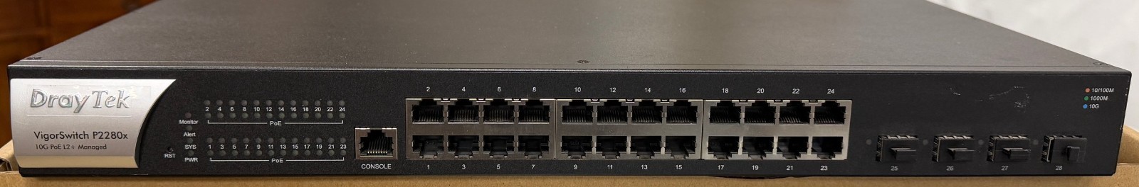 Draytek VigorSwitch P2280x Layer 2+ 24x GbE 400W PoE ports plus 4 x 10G SFP+