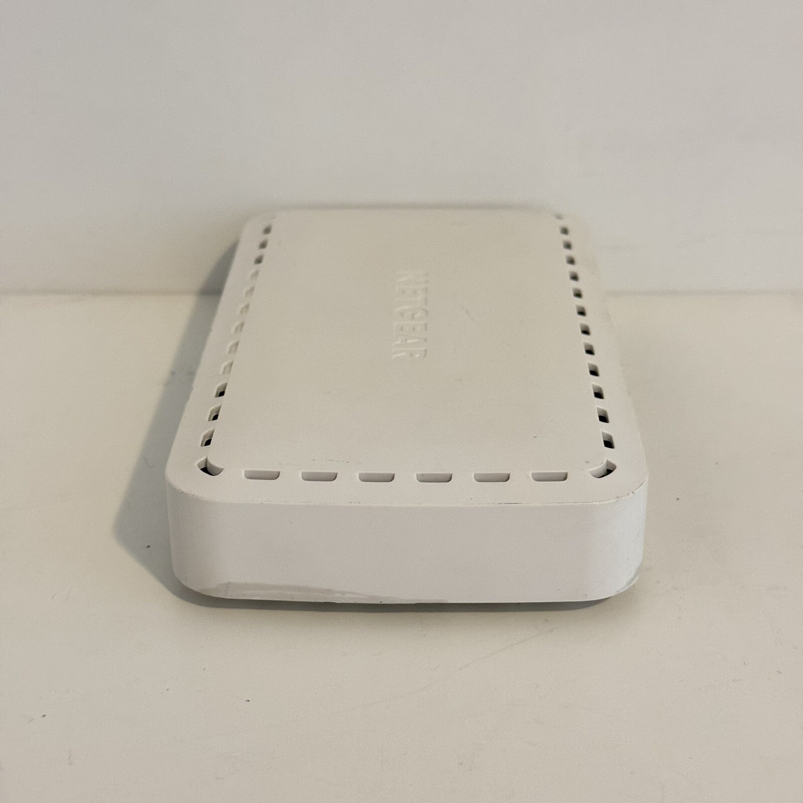 Netgear 8-Port Gigabit Ethernet Switch GS608v4 w/ Power Supply
