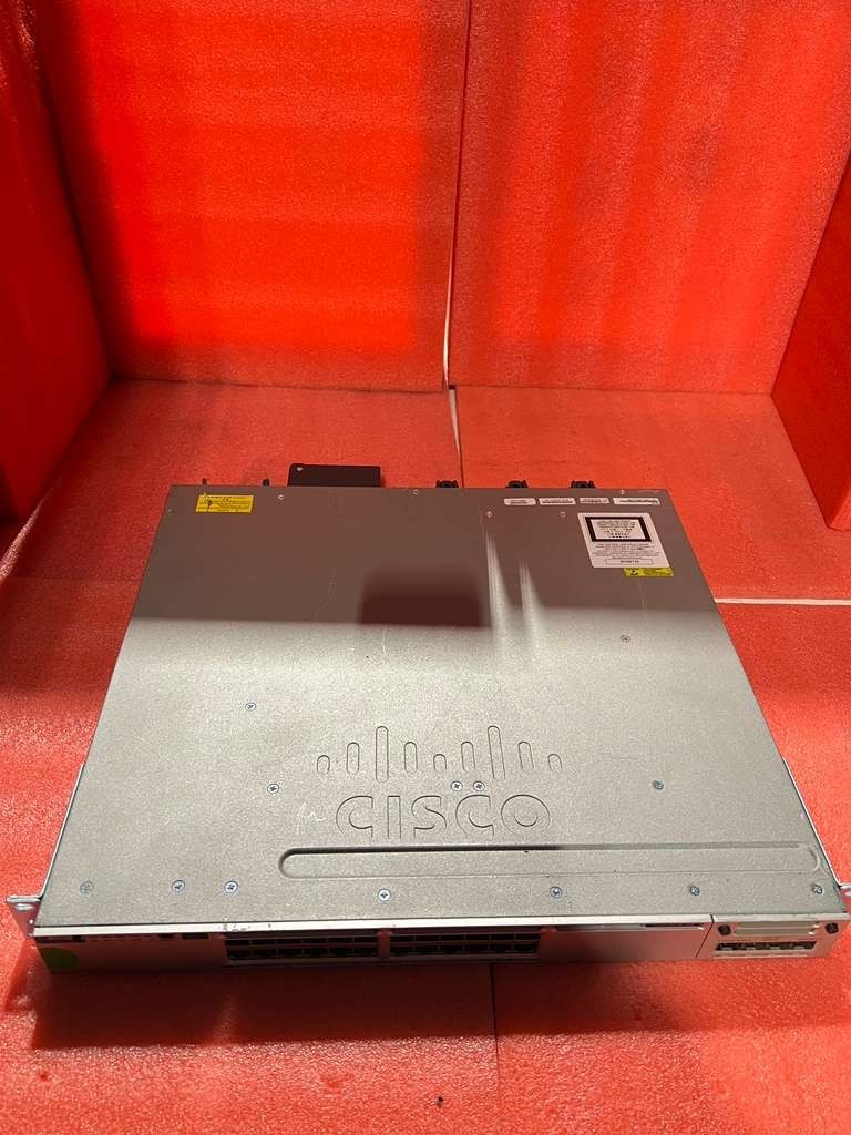 Cisco WS-C3850-24XU 24 Port 10Gbps UPoE LAN Base Switch C3850-NM-2-10G 1100W