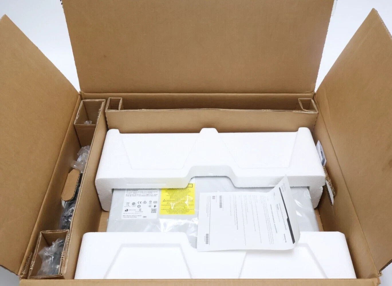 Cisco C9200L-48P-4G-E Catalyst 9200l 48 Port Poe Layer 3 Switch CLEAN SERIAL
