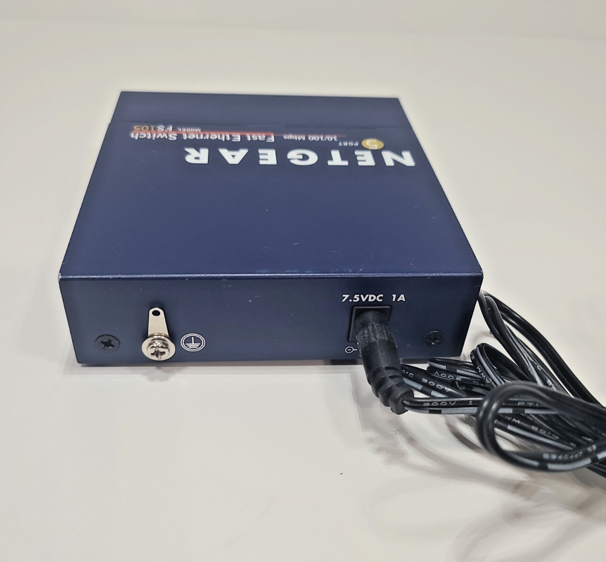 Netgear ProSafe FS105 5 Port Ethernet Switch W/ Power Adapter