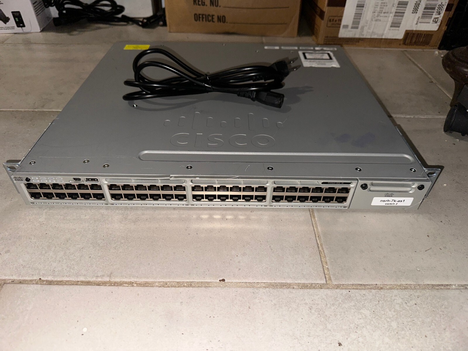 Cisco WS-C3850-48T-L 48 Port UPOE Gigabit Switch