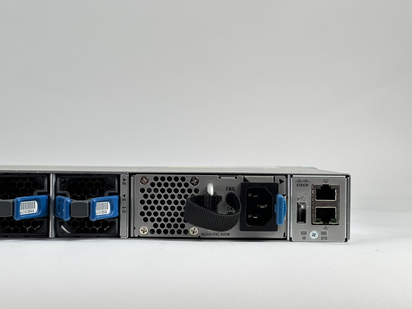 Cisco N3K-C3172PQ-XL 48x 10GbE SFP+ & 6x 40GbE QSFP+ 2x 400W PSU+Rackmounts 8GB