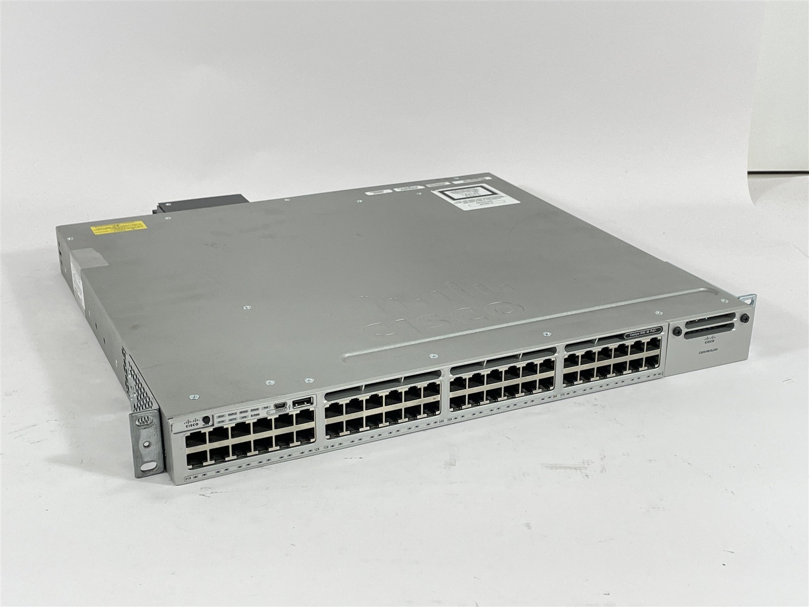 Cisco WS-C3850-48P-L 48-Port Gigabit PoE+ Switch w/ (1x) 1100WAC PSU & Ears