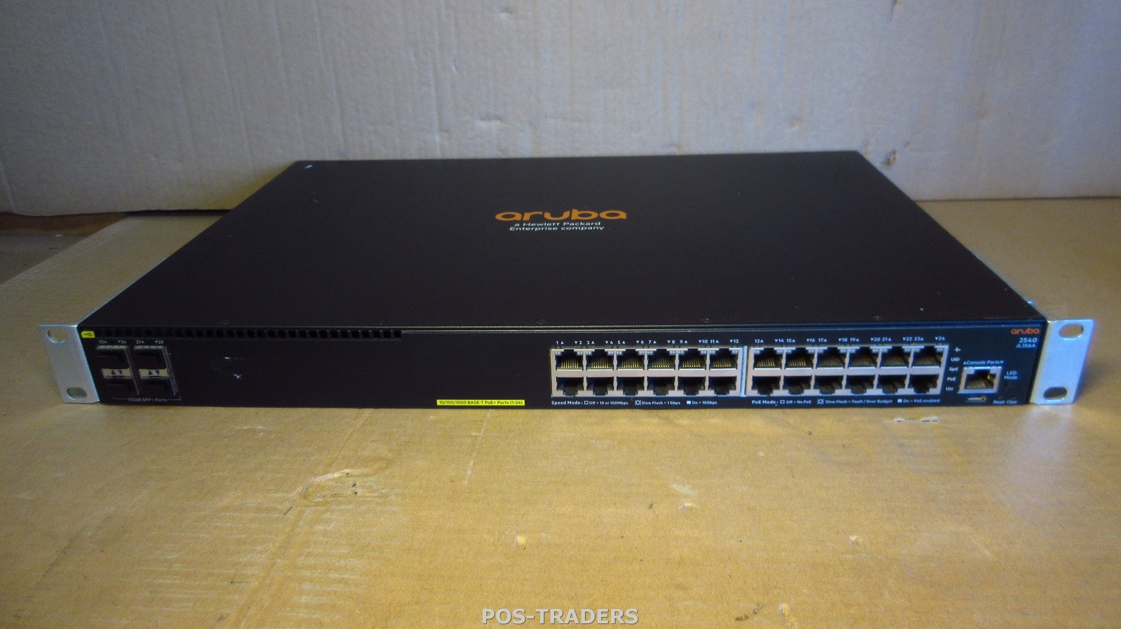 ARUBA JL356A 2540 24G PoE+ 4SFP+ 24 ports Gigabit Managed Switch + RACK EARS