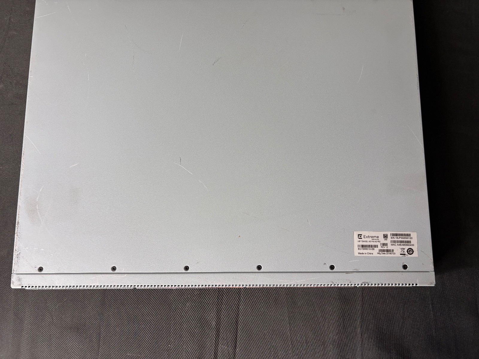 Avaya-Extreme VSP7254XSQ 48 Port Switch EC720001X-E6