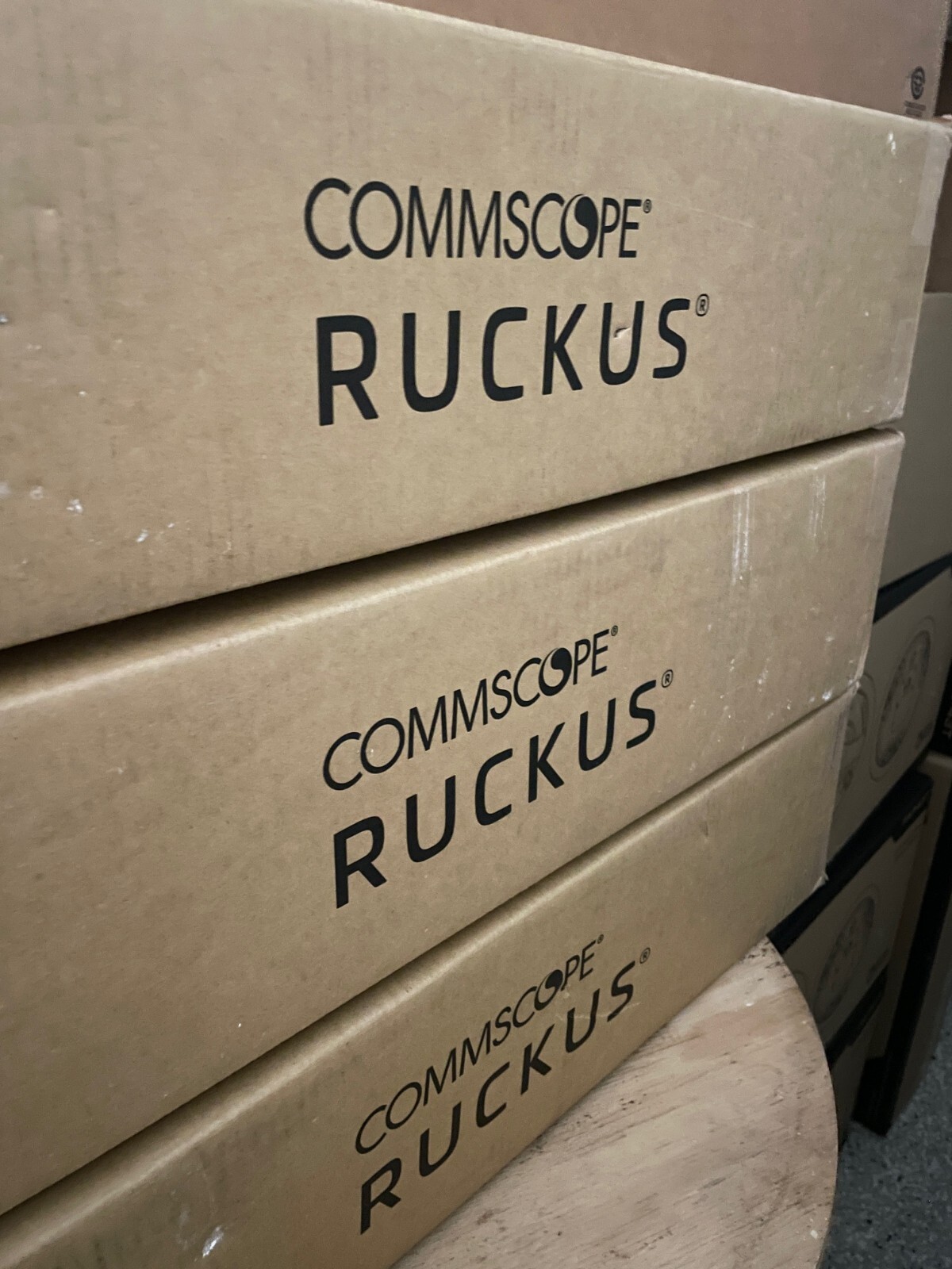 Ruckus ICX7550-24ZP-E2 24-Port mGbE PoE++ Switch – Brand New in box