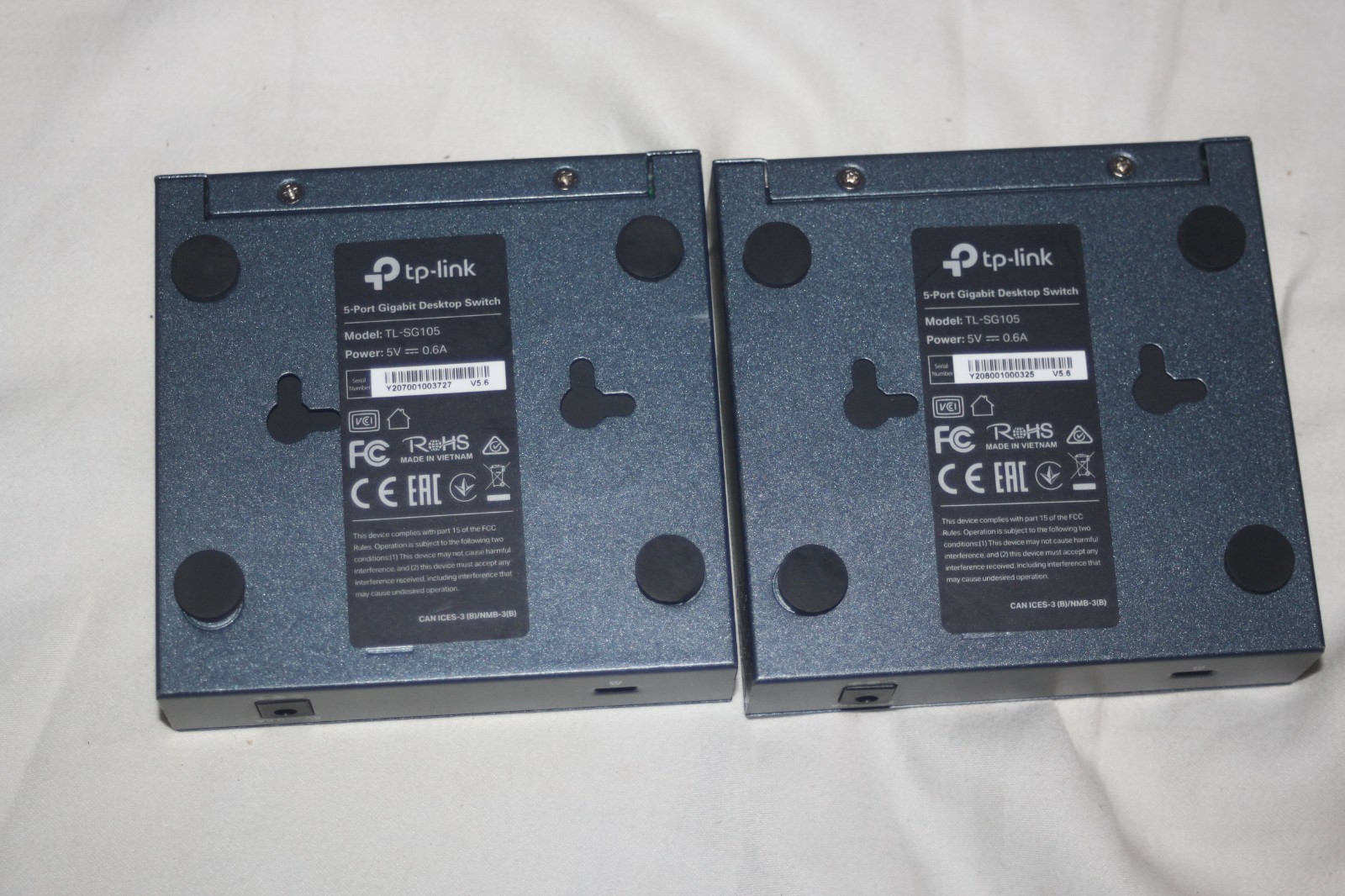 Lot of 2 TP-Link TL-SG105 5-Port Gigabit Easy Smart Switch (NO AC Adapter)