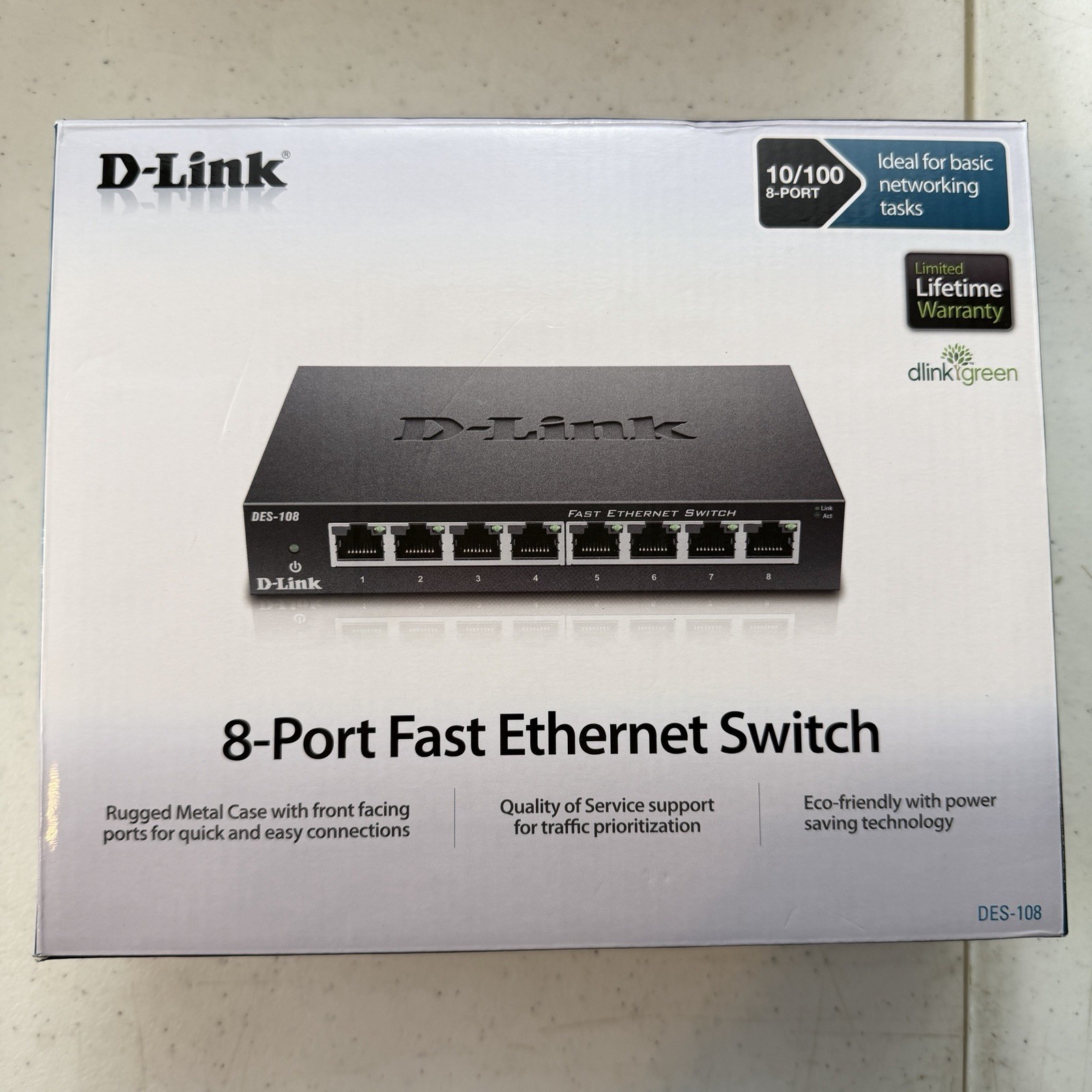 D-Link DES-108 – Fast Ethernet Switch – 10/100 – 8 Ports Open Box