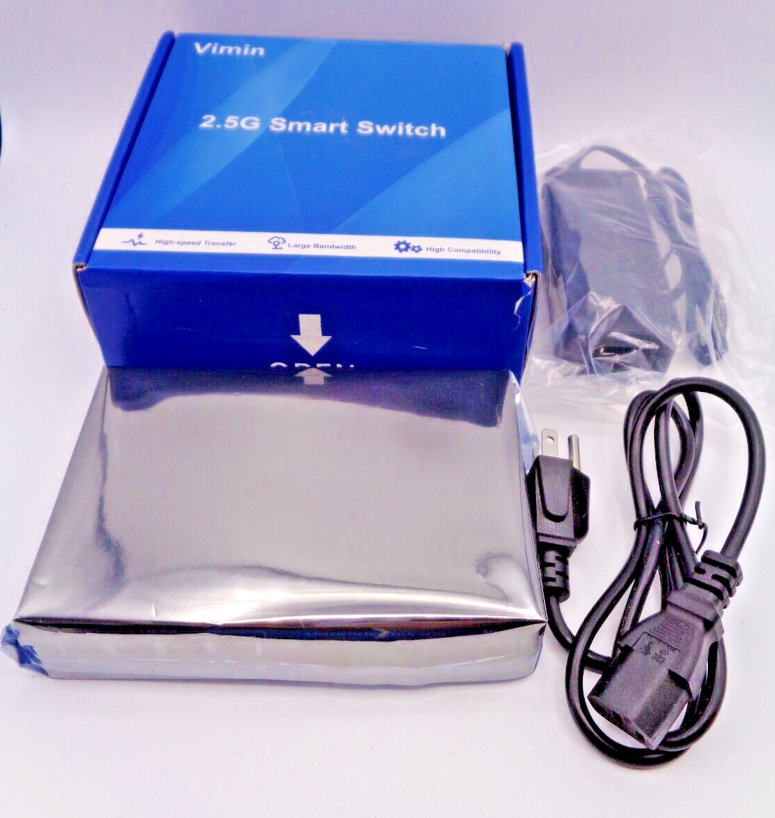 VIMIN 6-Port 2.5G PoE Switch Unmanaged, 4X 2.5Gbase-T Poe Ports, 2X 10Gbps SFP