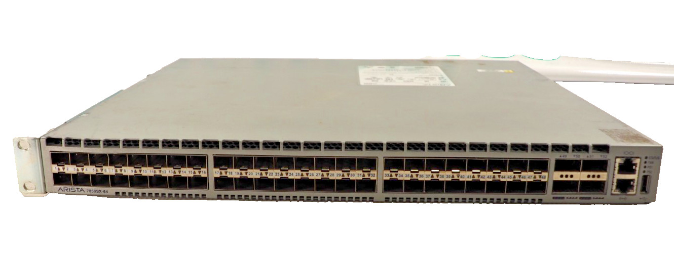 Arista DCS-7050SX-64 10GbE 4x 40GbE QSFP+ Network Switch 100-400-065-00 1*Ear