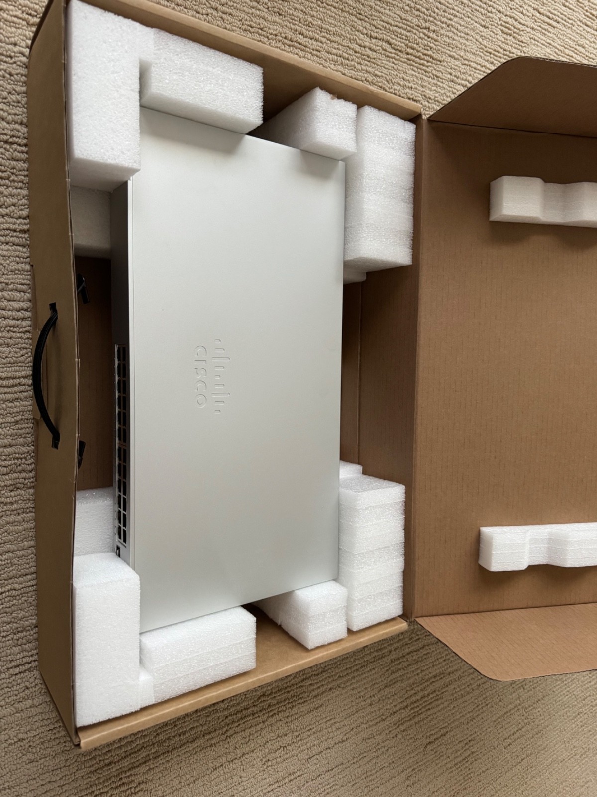 NEW Cisco Meraki MS210-24P-HW 24-Port PoE Managed Switch – Unclaimed – 1Yr Wrnty